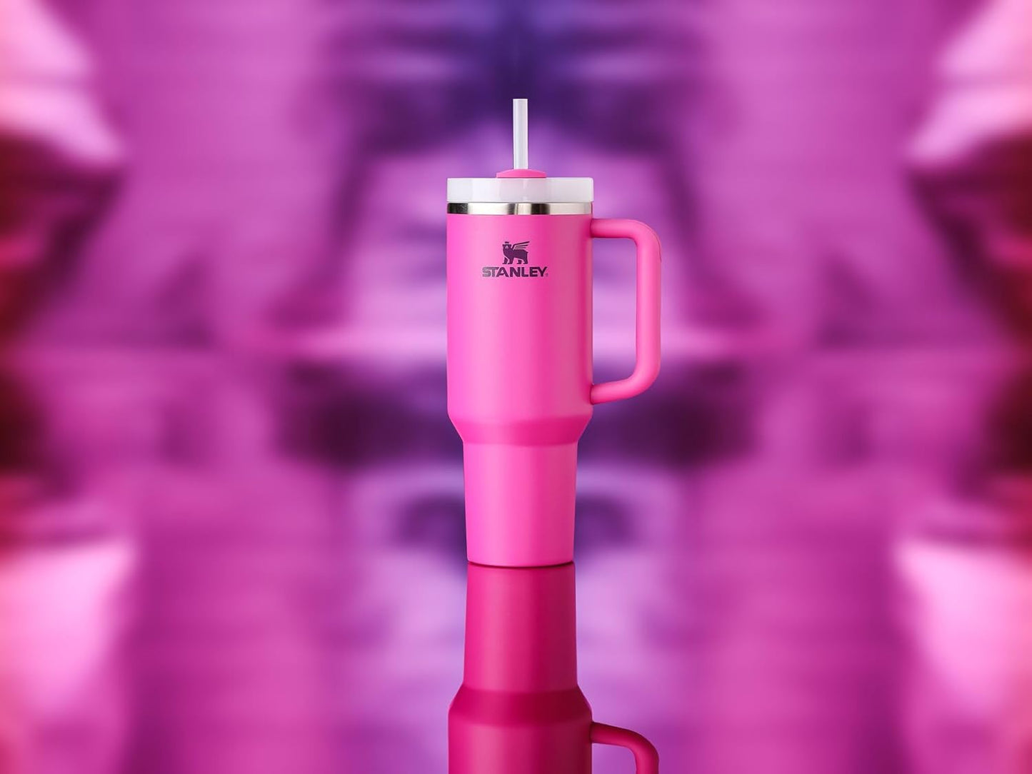 Stanley Quencher H2.0 FlowState Stainless Steel Vacuum Insulated Tumbler with Lid and Straw for Water, Iced Tea or Coffee - product image - catagorey- kitchen-Muzsha Ltd- trendhub 